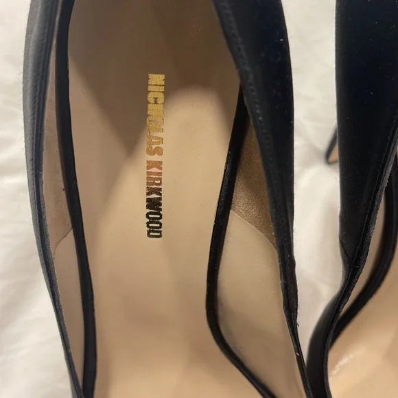 NWOT Nicholas Kirkwood stunning satin heels with pearls Heels